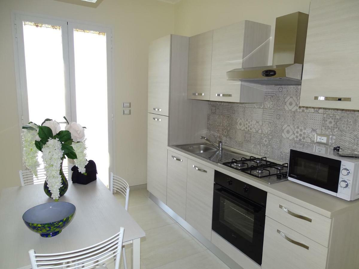 Linda Casa Vacanze Felline Bagian luar foto