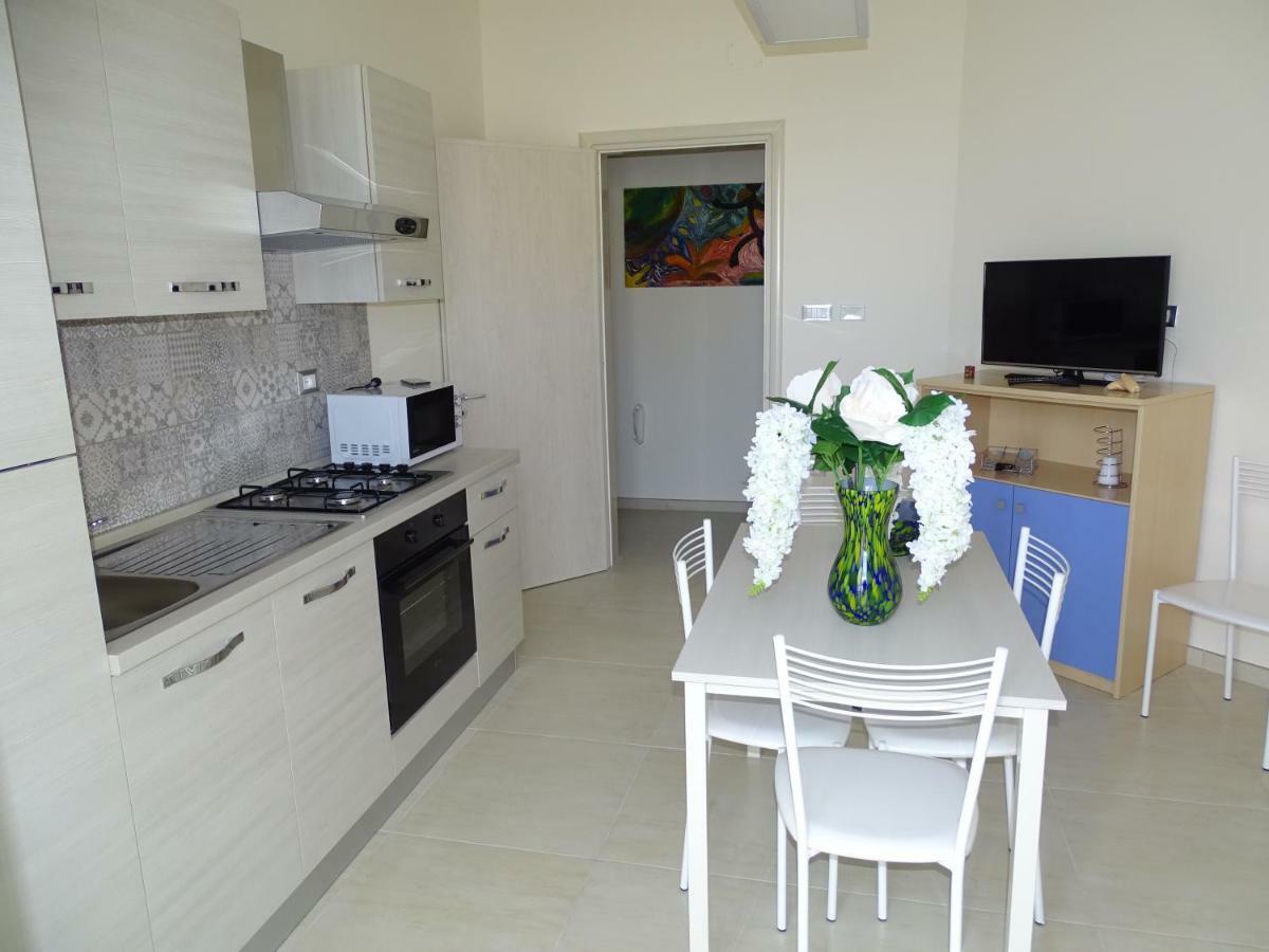 Linda Casa Vacanze Felline Bagian luar foto