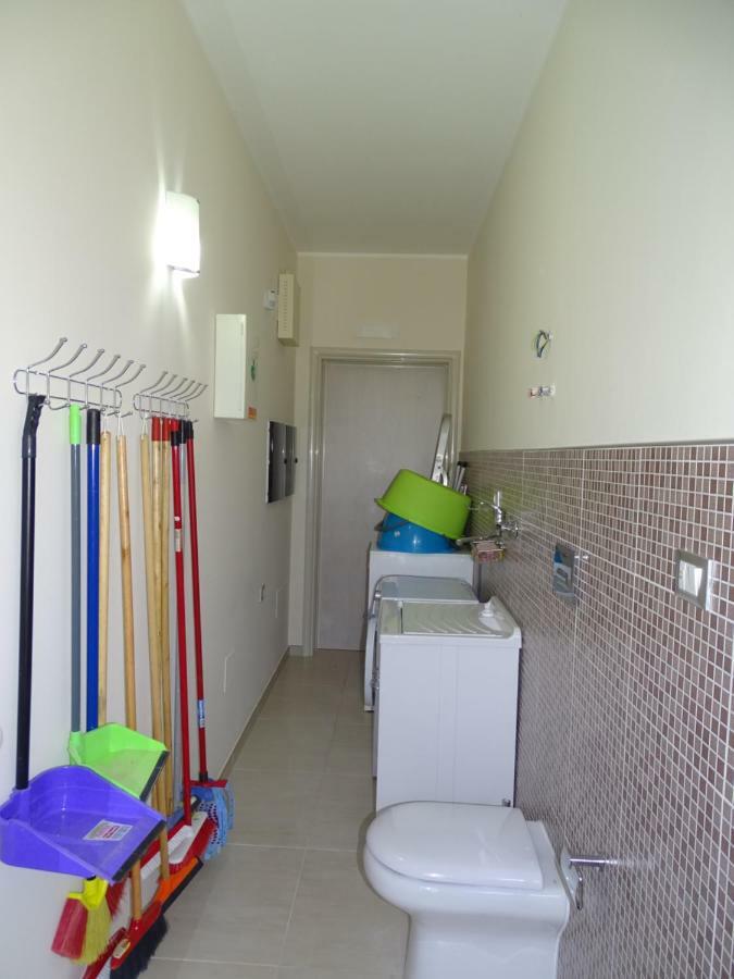Linda Casa Vacanze Felline Bagian luar foto