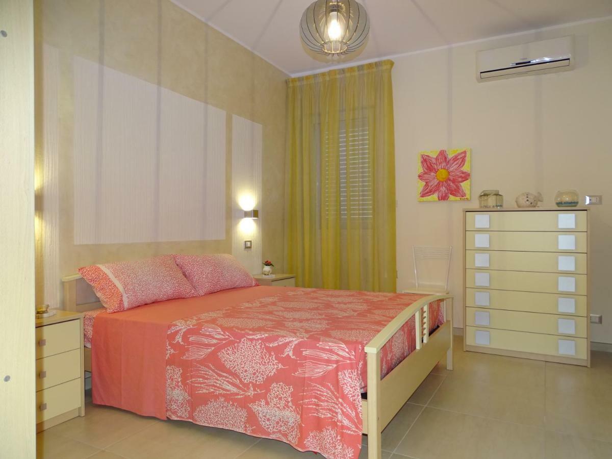 Linda Casa Vacanze Felline Bagian luar foto
