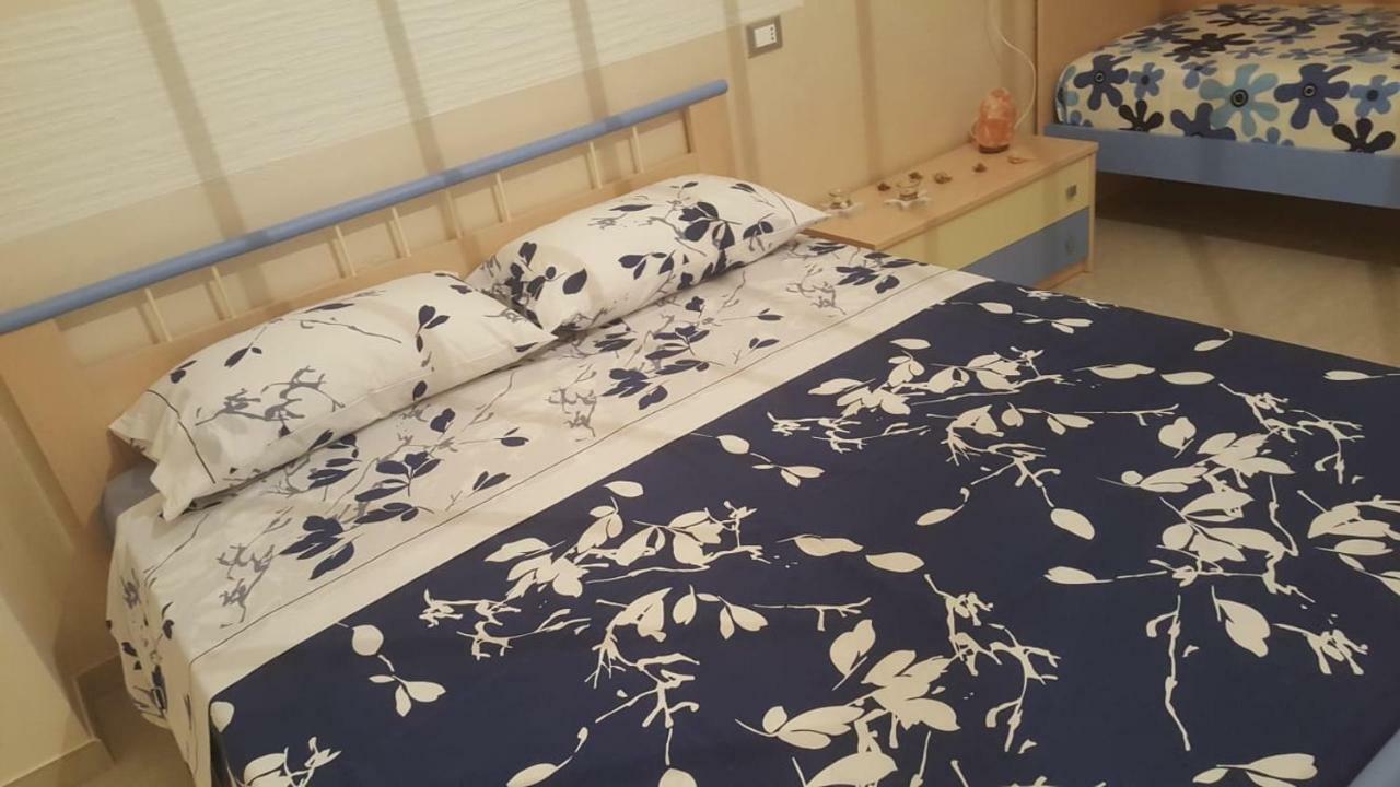 Linda Casa Vacanze Felline Bagian luar foto